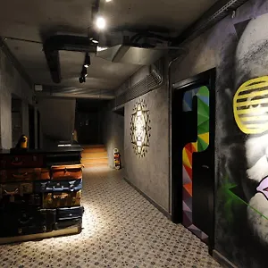 Role Street Hostel Antalya